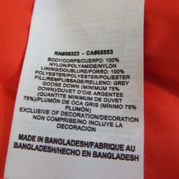 Men's Red Puffer Vest - Picture 13 of 16